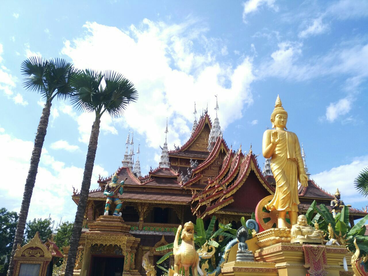 {21點}(云南西双版纳的旅游景点) {21點}(云南西双版纳的旅游景点)