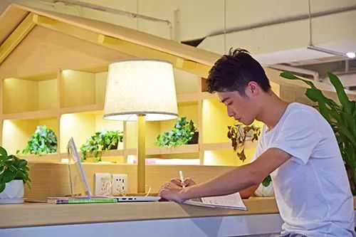 {網上賭場}(旅游定制师的主要工作内容有) {網上賭場}(旅游定制师的主要工作内容有)